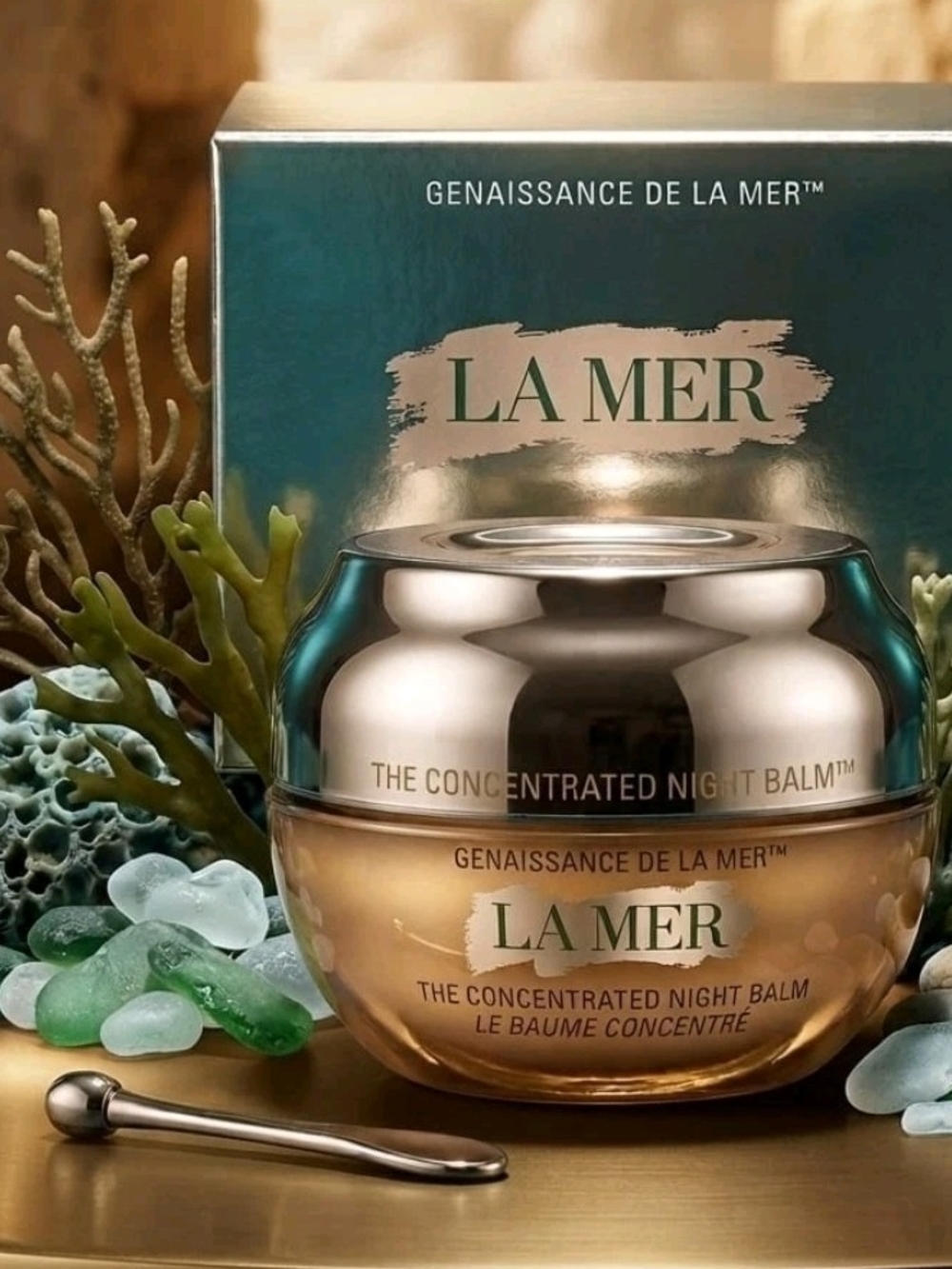 La Mer Gold and Teal Box - The Concentrated Night Balm Packaging